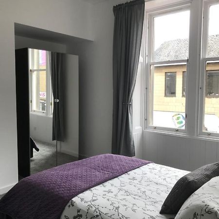 Carvetii - Edward House A - 2 Dbl Bed 1St Floor Flat Apartment Dunfermline Exterior photo
