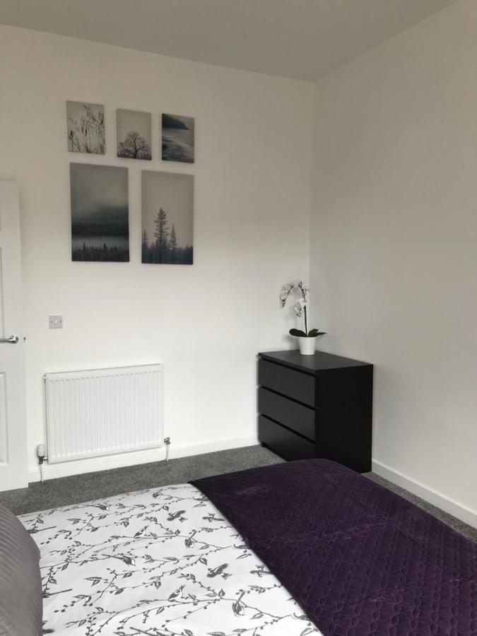 Carvetii - Edward House A - 2 Dbl Bed 1St Floor Flat Apartment Dunfermline Exterior photo
